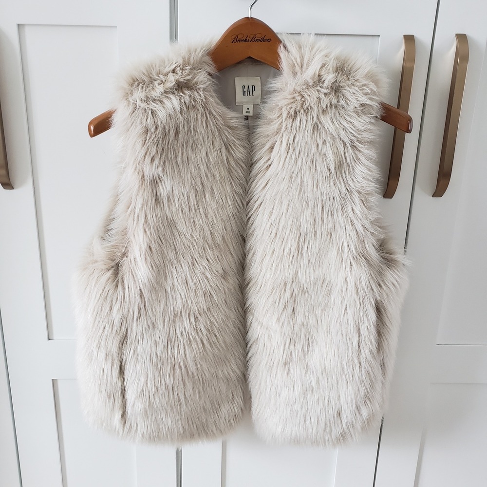GAP Faux Fur Vest Womens XS Cream Sleeveless‎ Layering